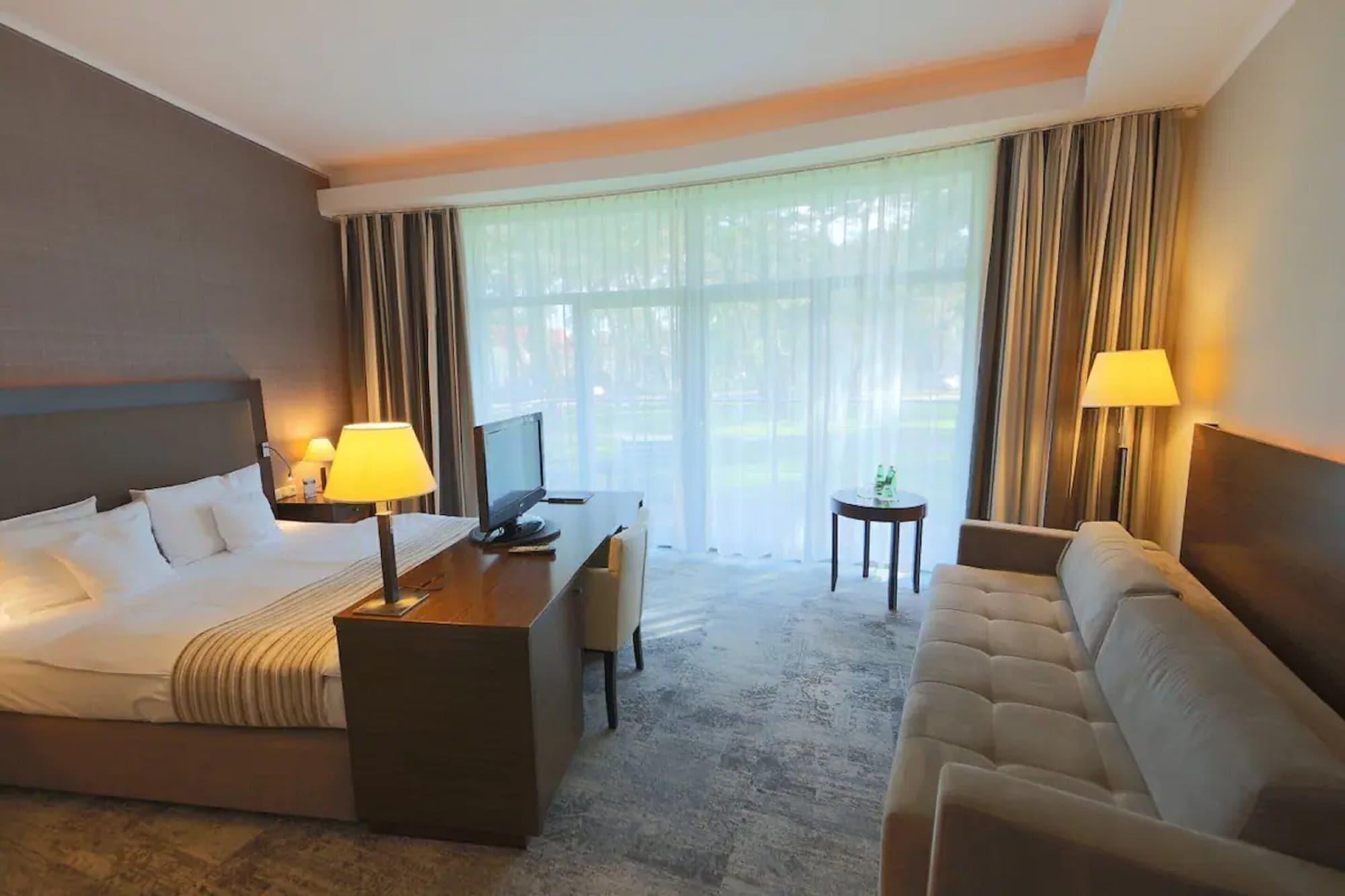 Havet Hotel Resort & Spa Дзвиржино Екстериор снимка