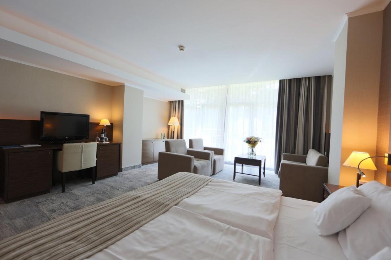 Havet Hotel Resort & Spa Дзвиржино Екстериор снимка